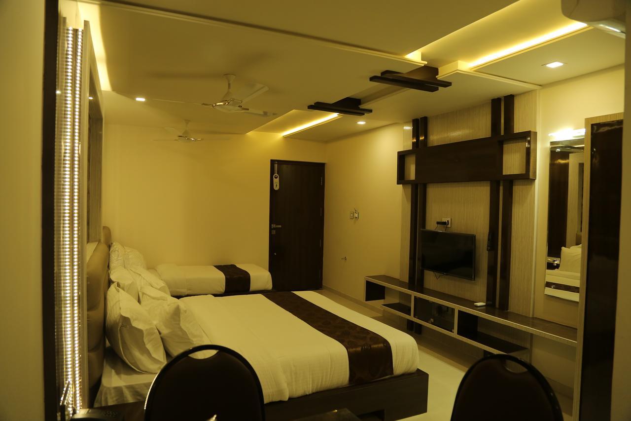 Pratap Residency Hospet, Karnataka Hotel ภายนอก รูปภาพ